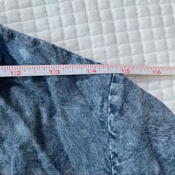 Soho NY&Co Jeans small cap sleeve denim blouse - Picture 6 of 9